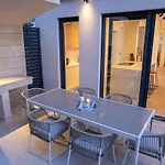 Luxury Sea View - *