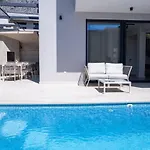 Luxury Sea View - Villa