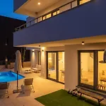 Luxury Sea View - * Makarska