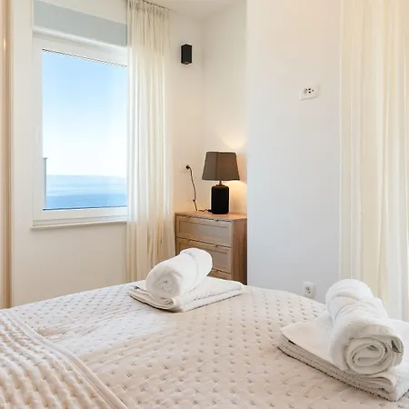 Luxury Sea View - Villa *